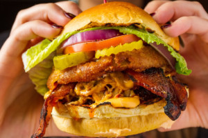 Bobbi Burger Bobbi Burger