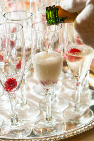 Majestic Gardens Champagne Pour