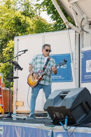 Ronkonkoma Street Fair Performer